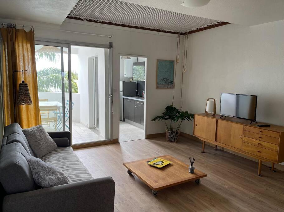 Bel Appartement Hermitage Les Bains Сен-Жиль-ле-Бен Екстер'єр фото